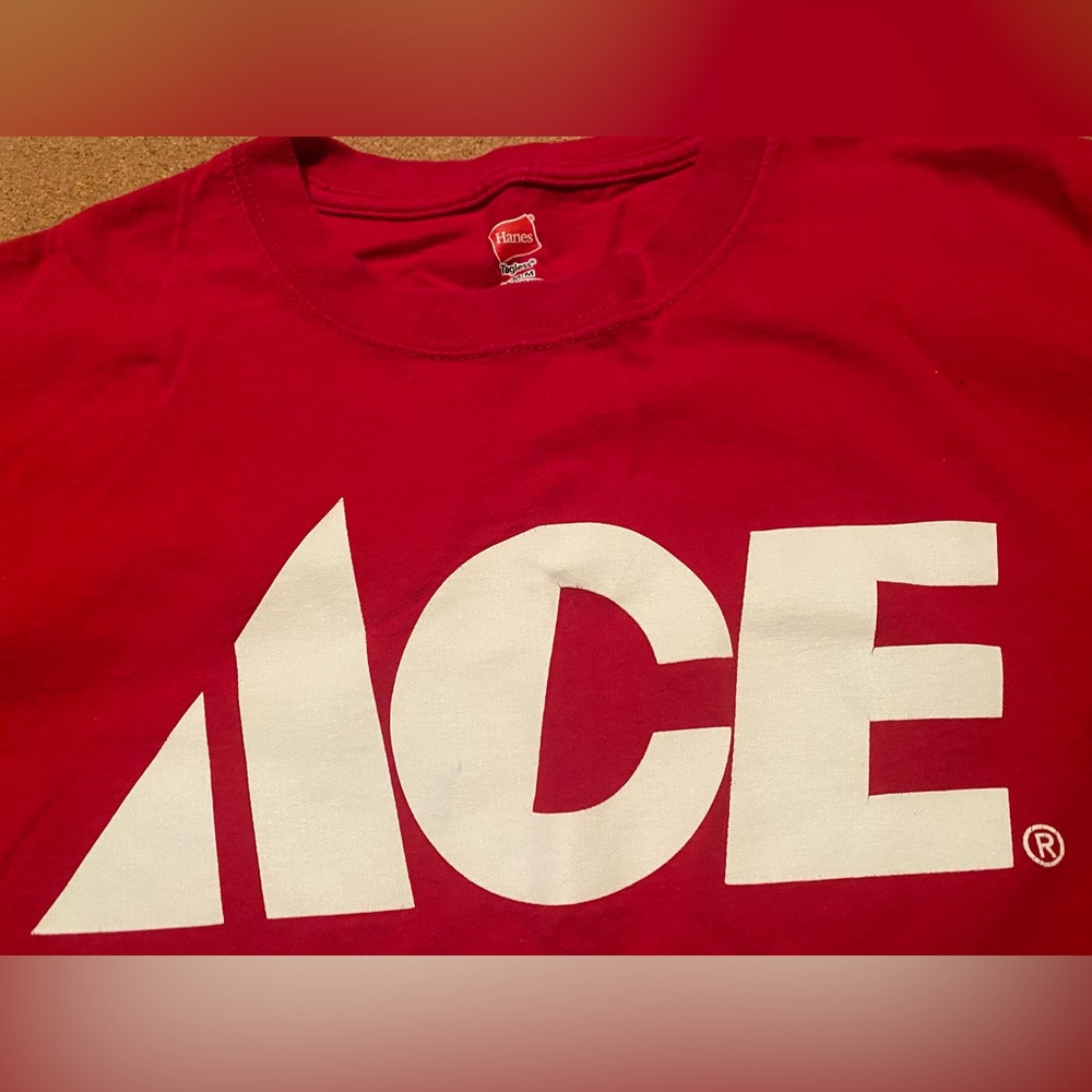 ACE Hardware T Shirt - Picture 2 of 3
